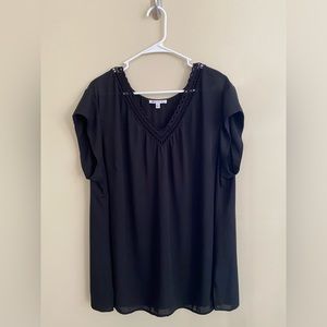EUC DR2 Black Cap Sleeve Georgette Lace Lined V Neck Blouse size 3x
